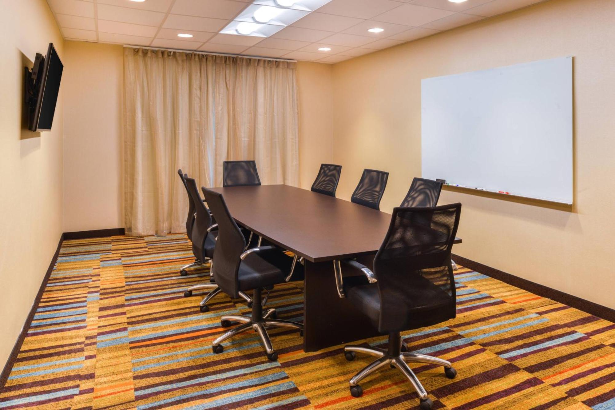 Fairfield Inn & Suites By Marriott Coralville Buitenkant foto