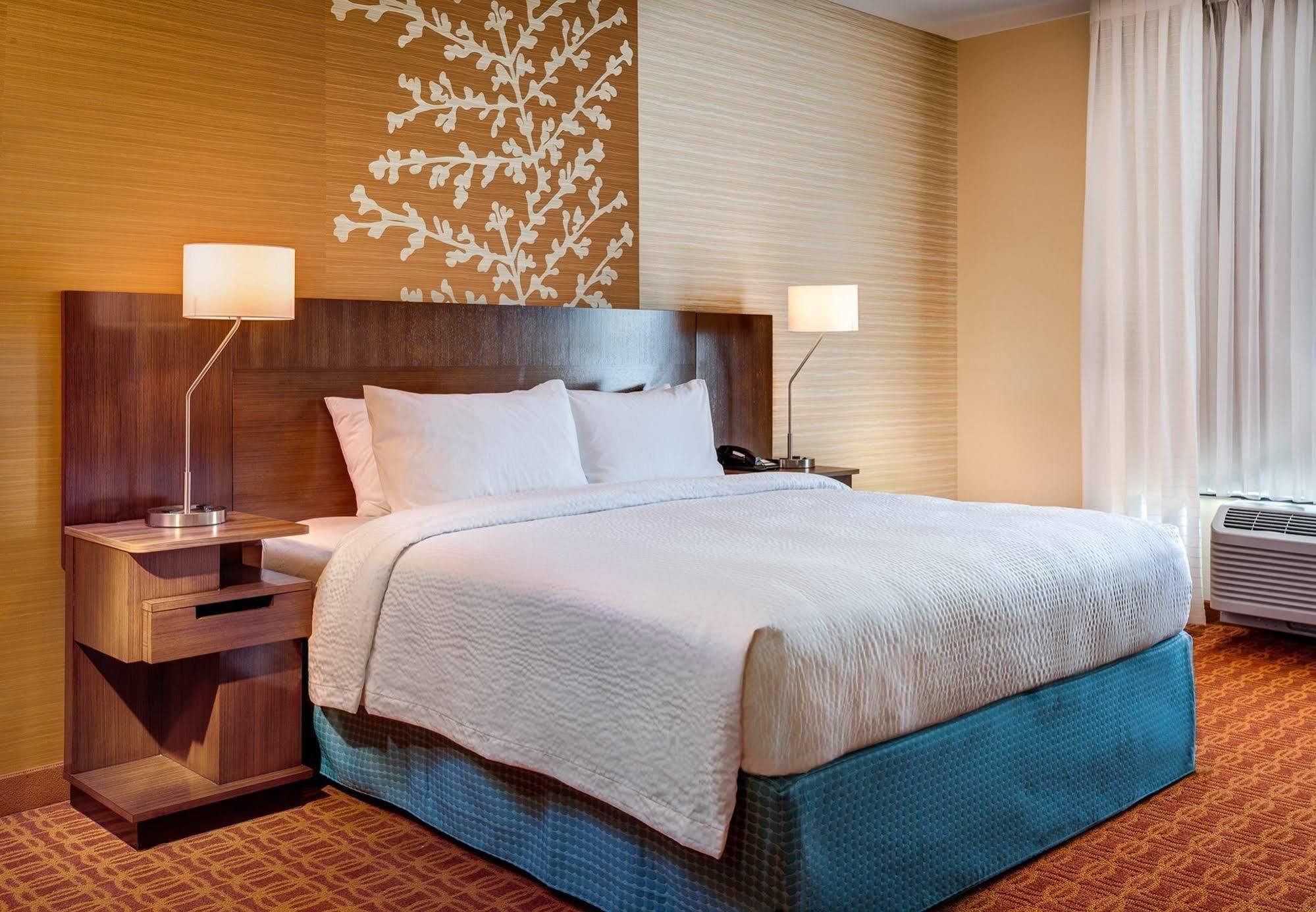 Fairfield Inn & Suites By Marriott Coralville Buitenkant foto